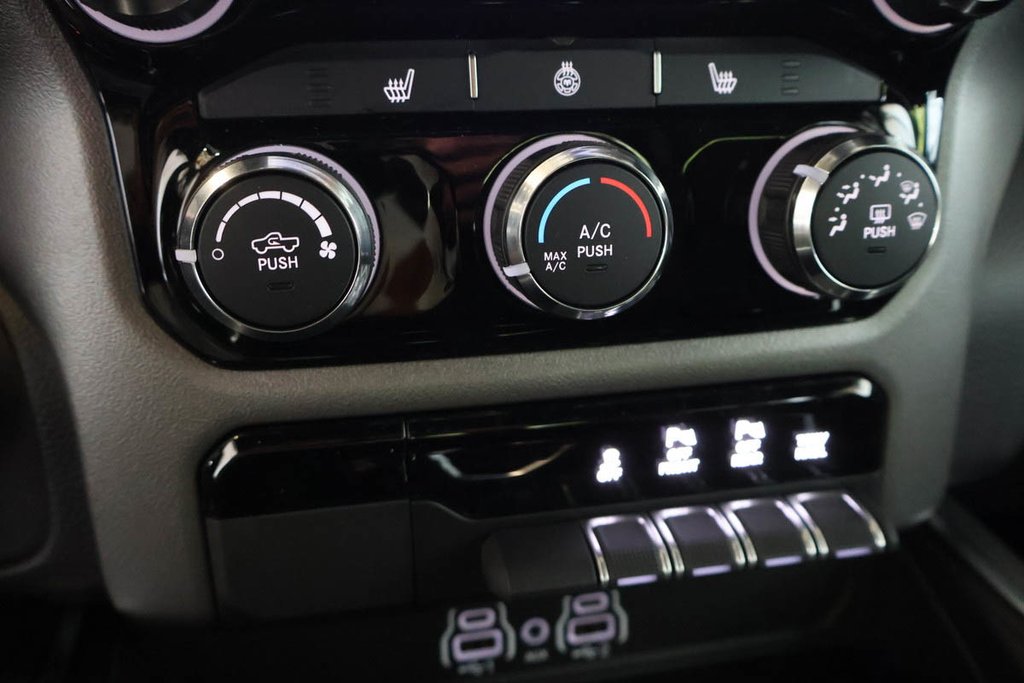2026 Ram 1500 BIG HORN in Terrebonne, Quebec - 18 - w1024h768px