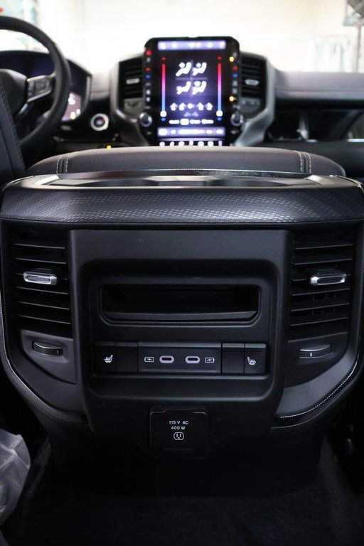 2026 Ram 1500 SPORT in Terrebonne, Quebec - 23 - w1024h768px