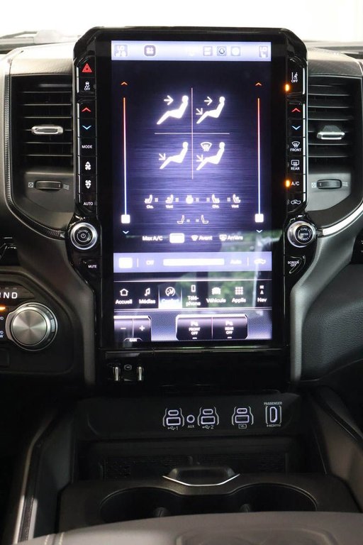 2026 Ram 1500 SPORT in Terrebonne, Quebec - 17 - w1024h768px