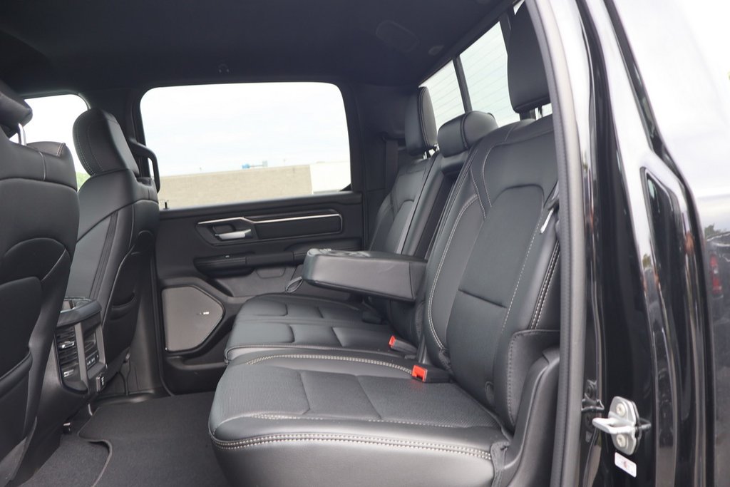 2026 Ram 1500 SPORT in Terrebonne, Quebec - 21 - w1024h768px
