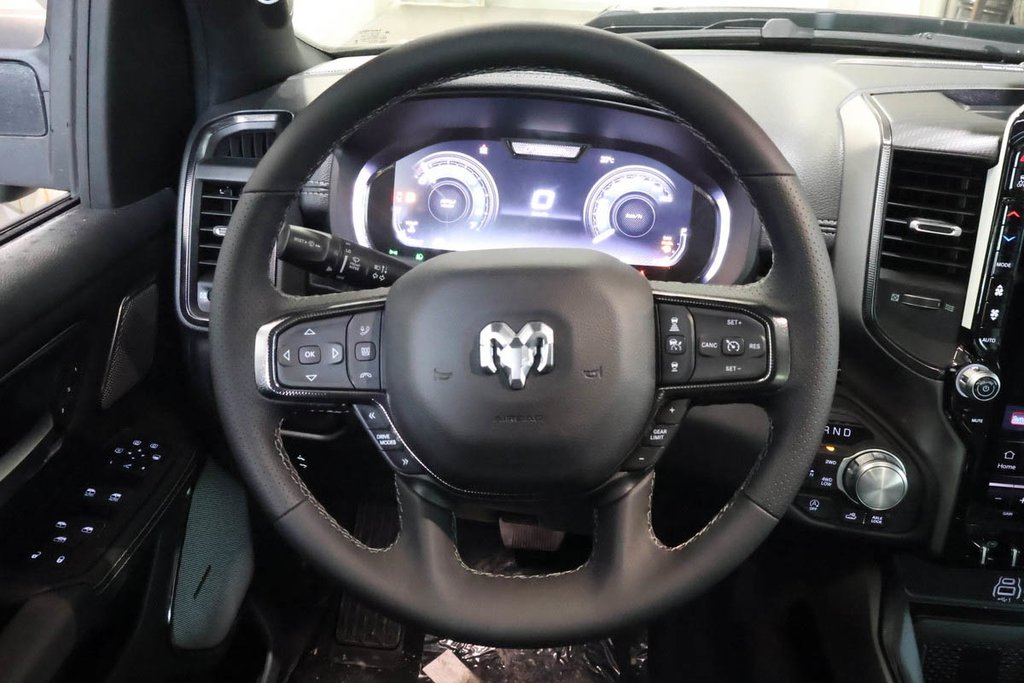 2026 Ram 1500 REBEL in Terrebonne, Quebec - 12 - w1024h768px