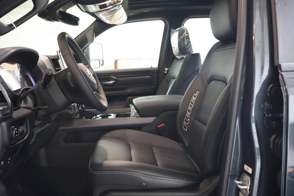 2026 Ram 1500 REBEL in Terrebonne, Quebec - 8 - w1024h768px