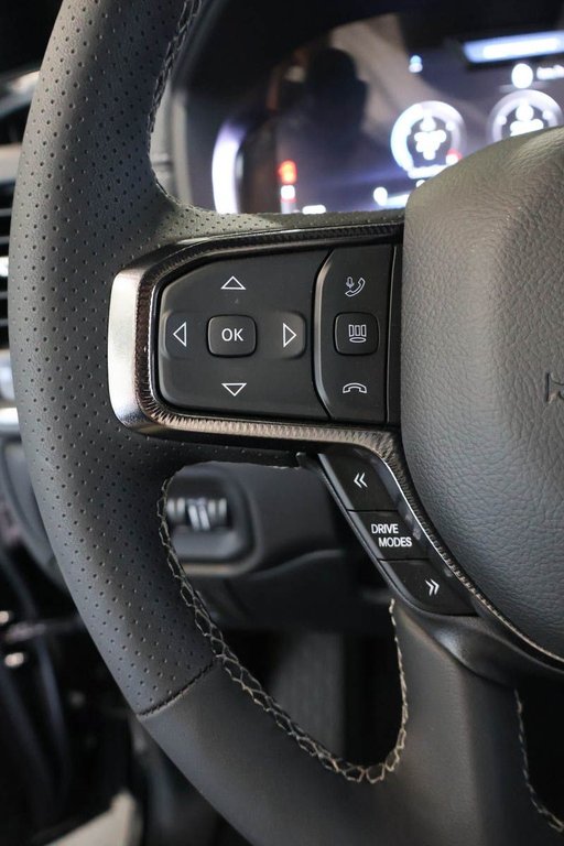 2026 Ram 1500 SPORT in Terrebonne, Quebec - 13 - w1024h768px