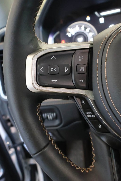 2026 Ram 1500 TUNGSTEN in Terrebonne, Quebec - 13 - w1024h768px