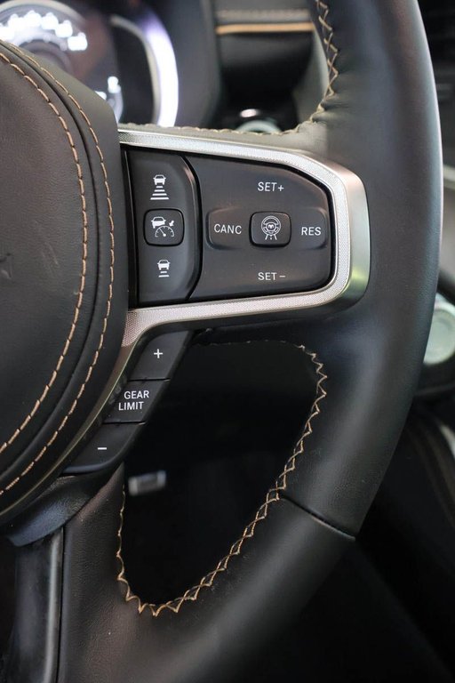 2026 Ram 1500 TUNGSTEN in Terrebonne, Quebec - 14 - w1024h768px