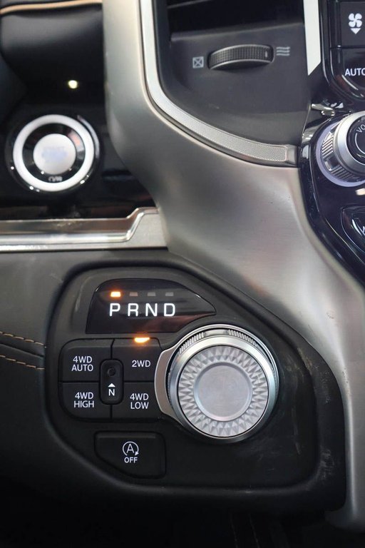 2026 Ram 1500 TUNGSTEN in Terrebonne, Quebec - 16 - w1024h768px