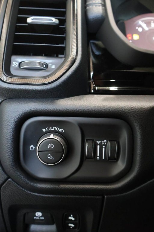 Ram 1500 SPORT 2026 à Terrebonne, Québec - 19 - w1024h768px