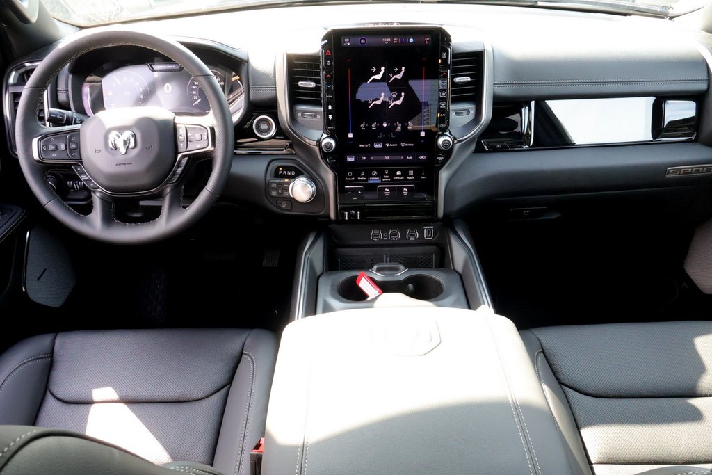 Ram 1500 SPORT 2026 à Terrebonne, Québec - 10 - w1024h768px