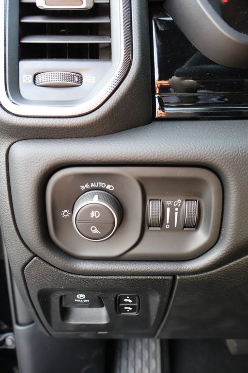 Ram 1500 SPORT 2026 à Terrebonne, Québec - 18 - w1024h768px