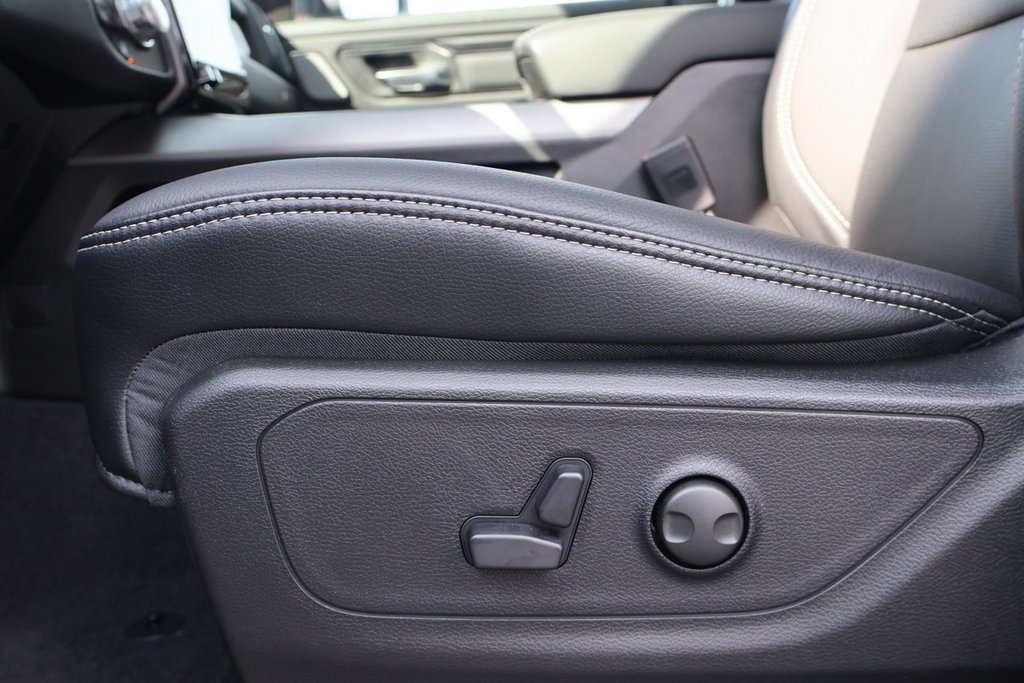 2026 Ram 1500 SPORT in Terrebonne, Quebec - 9 - w1024h768px