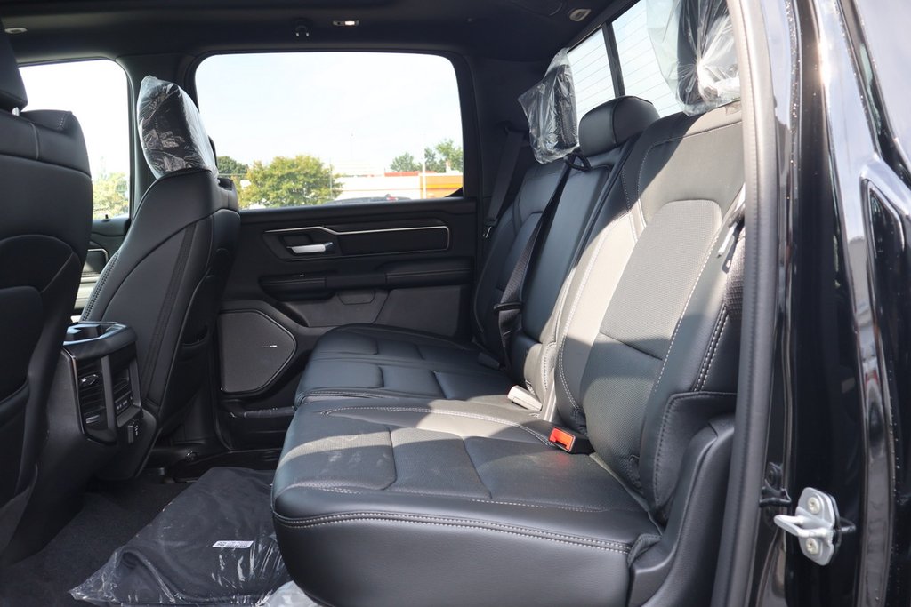 2026 Ram 1500 SPORT in Terrebonne, Quebec - 20 - w1024h768px