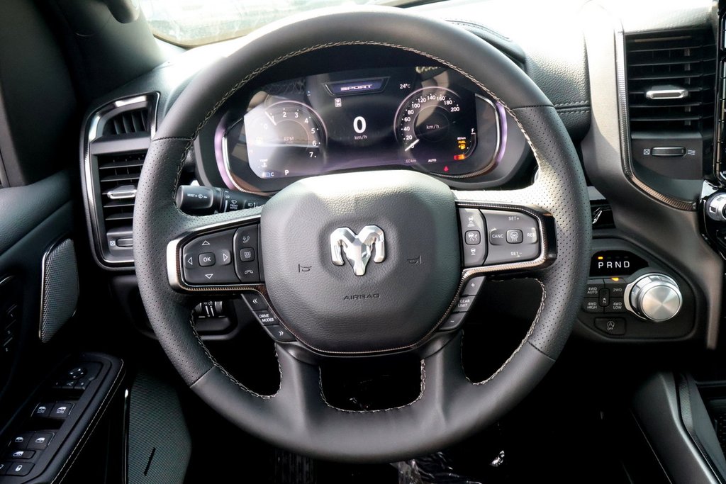 2026 Ram 1500 SPORT in Terrebonne, Quebec - 11 - w1024h768px