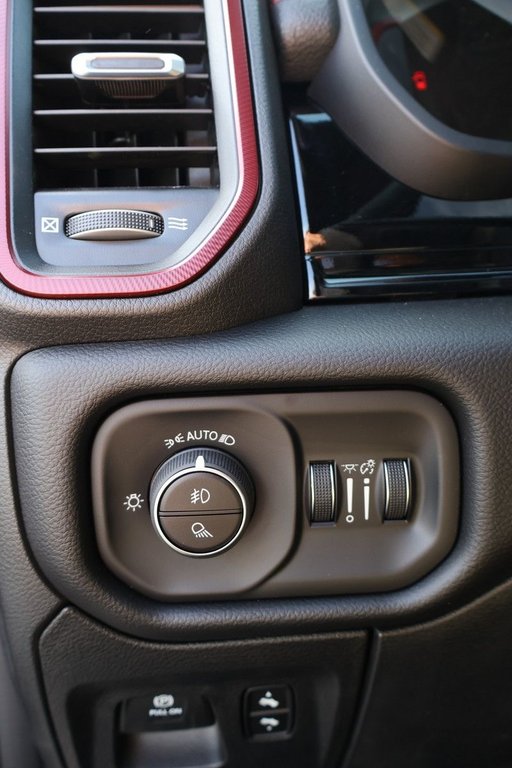 Ram 1500 REBEL 2026 à Terrebonne, Québec - 18 - w1024h768px