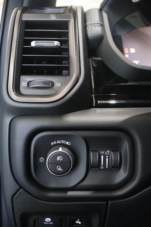2026 Ram 1500 SPORT in Terrebonne, Quebec - 20 - w1024h768px