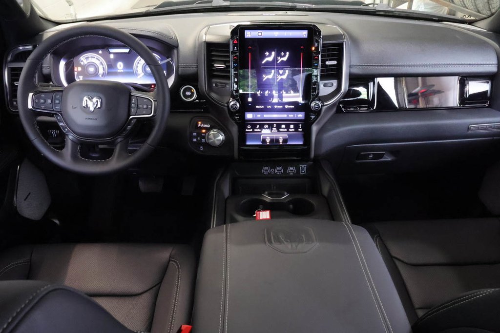 2026 Ram 1500 SPORT in Terrebonne, Quebec - 11 - w1024h768px