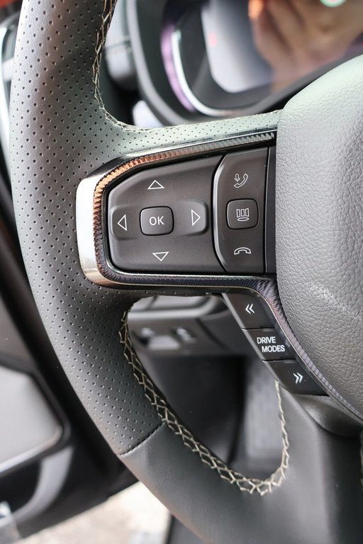 2026 Ram 1500 SPORT in Terrebonne, Quebec - 12 - w1024h768px