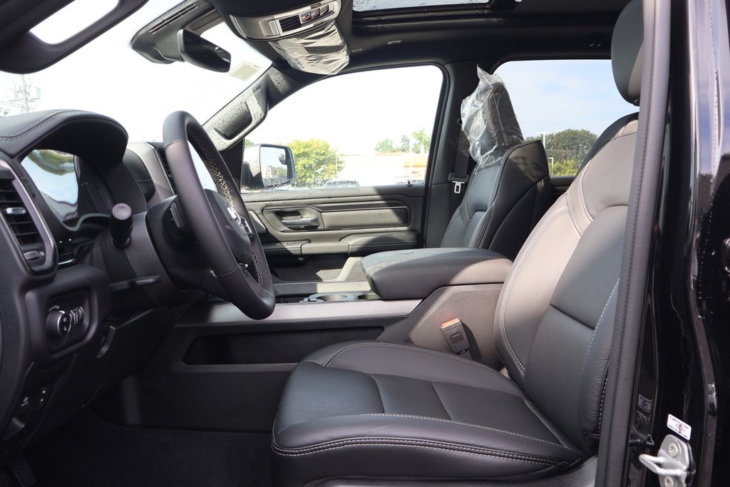 2026 Ram 1500 SPORT in Terrebonne, Quebec - 7 - w1024h768px