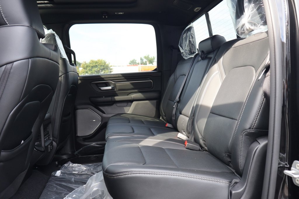 2026 Ram 1500 SPORT in Terrebonne, Quebec - 22 - w1024h768px