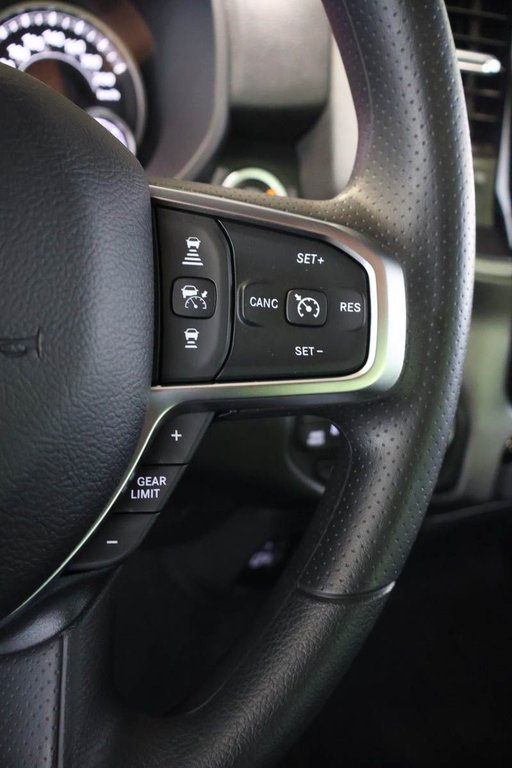 Ram 1500 WARLOCK 2026 à Terrebonne, Québec - 13 - w1024h768px