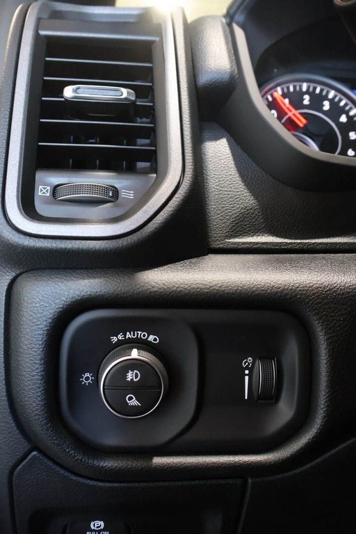 Ram 1500 WARLOCK 2026 à Terrebonne, Québec - 19 - w1024h768px