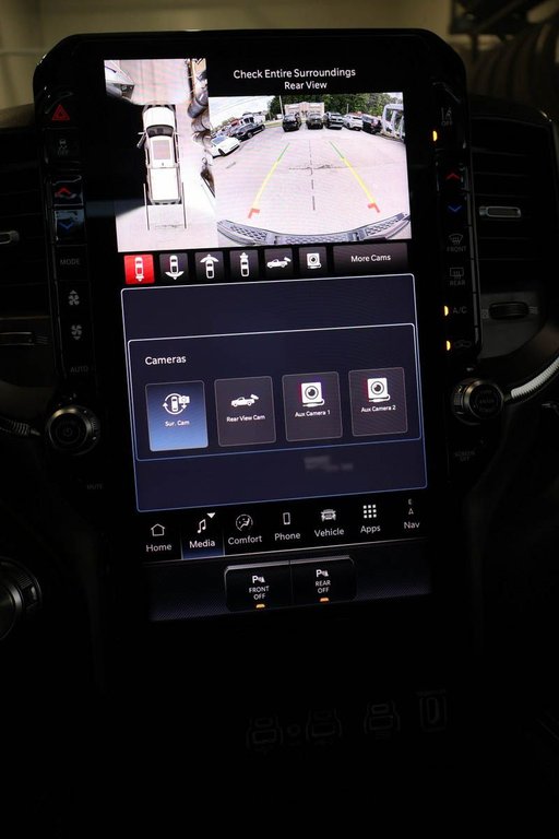 2026 Ram 1500 SPORT in Terrebonne, Quebec - 18 - w1024h768px