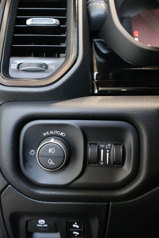 2026 Ram 1500 SPORT in Terrebonne, Quebec - 21 - w1024h768px