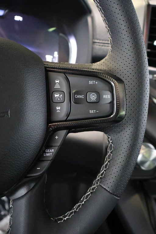 2026 Ram 1500 SPORT in Terrebonne, Quebec - 14 - w1024h768px