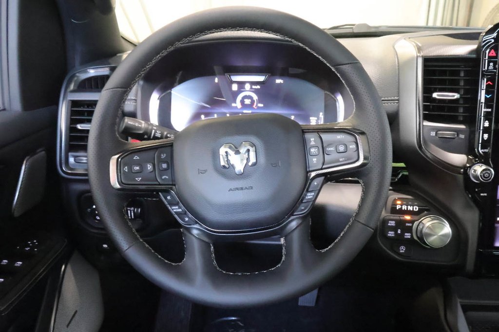 2026 Ram 1500 SPORT in Terrebonne, Quebec - 12 - w1024h768px