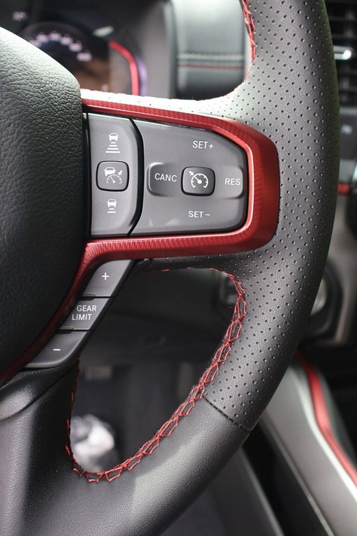 Ram 1500 REBEL 2026 à Terrebonne, Québec - 12 - w1024h768px