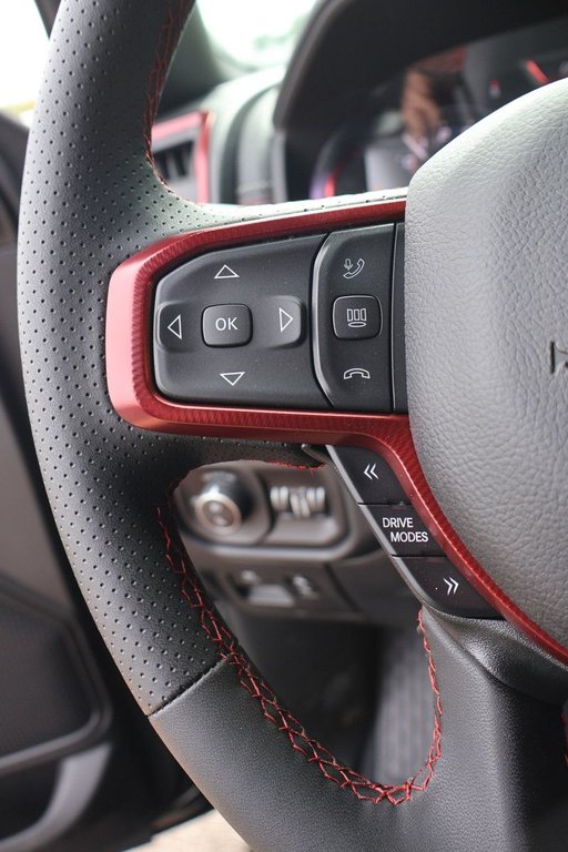 Ram 1500 REBEL 2026 à Terrebonne, Québec - 11 - w1024h768px