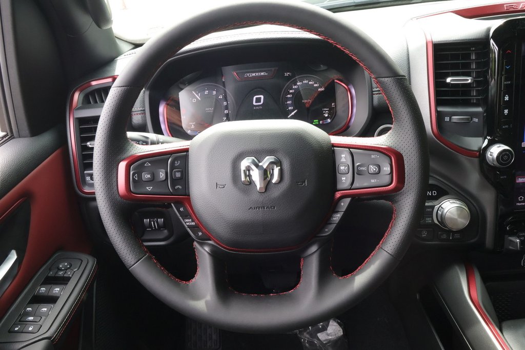 Ram 1500 REBEL 2026 à Terrebonne, Québec - 10 - w1024h768px