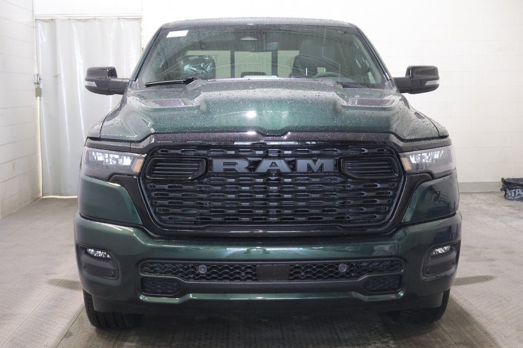 2026 Ram 1500 SPORT in Terrebonne, Quebec - 3 - w1024h768px