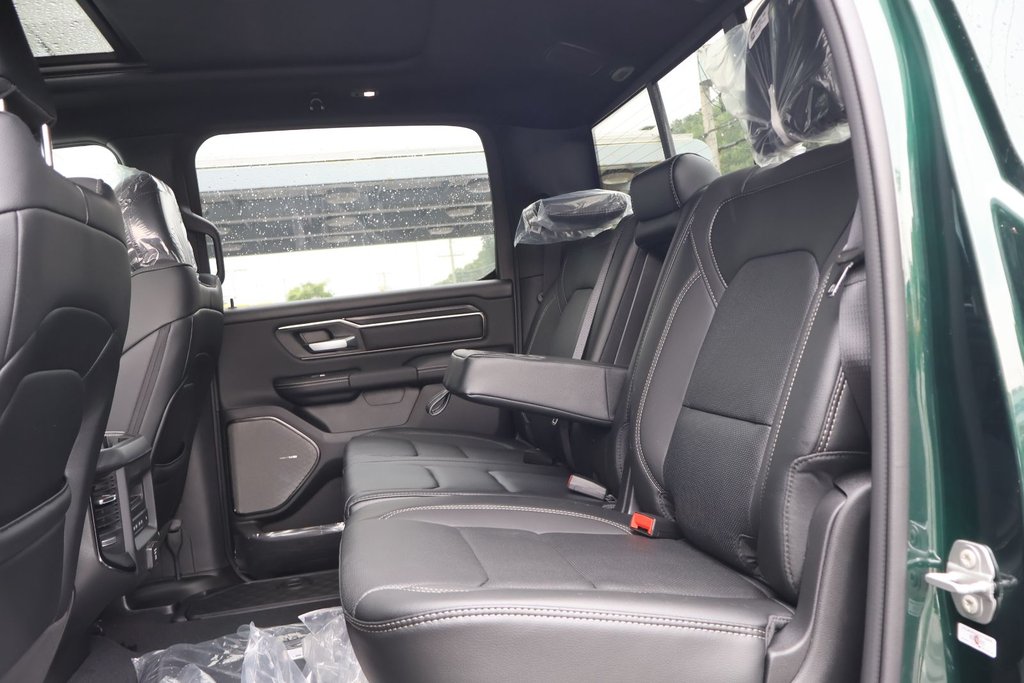 2026 Ram 1500 SPORT in Terrebonne, Quebec - 18 - w1024h768px