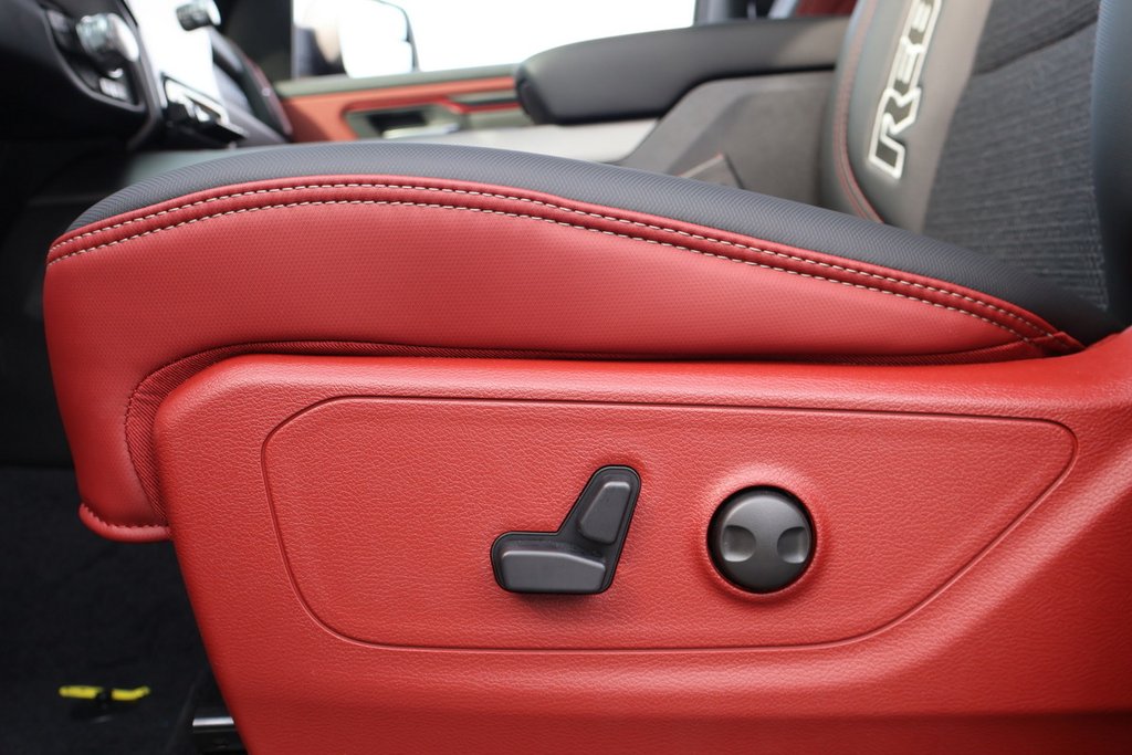 Ram 1500 REBEL 2026 à Terrebonne, Québec - 8 - w1024h768px