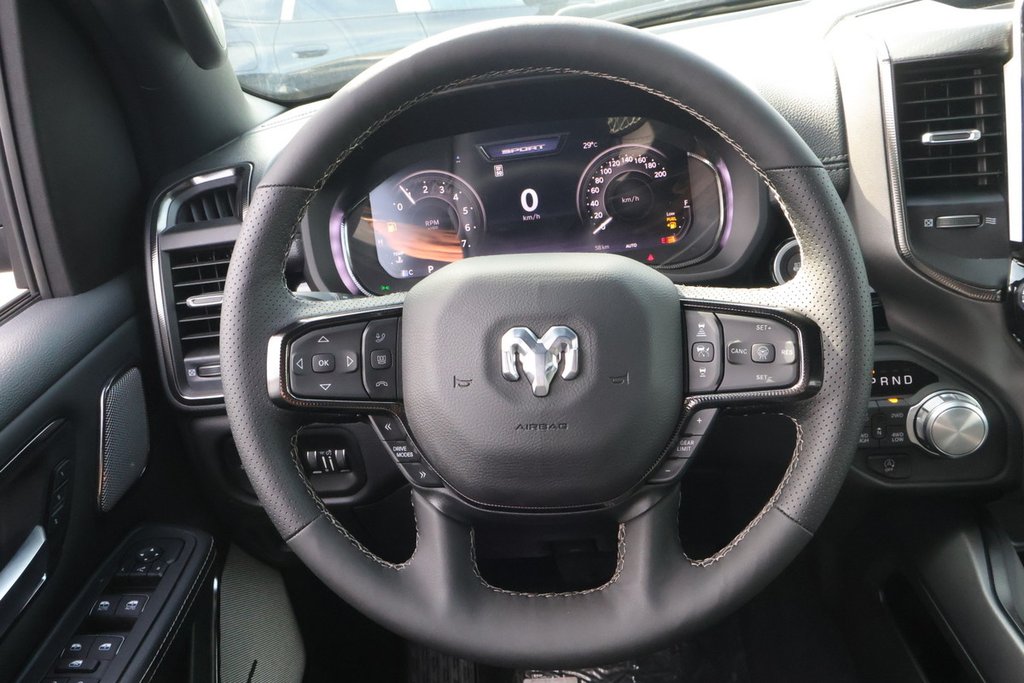 Ram 1500 SPORT 2026 à Terrebonne, Québec - 11 - w1024h768px