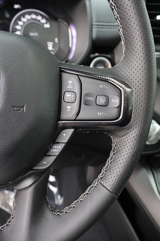 Ram 1500 SPORT 2026 à Terrebonne, Québec - 11 - w1024h768px