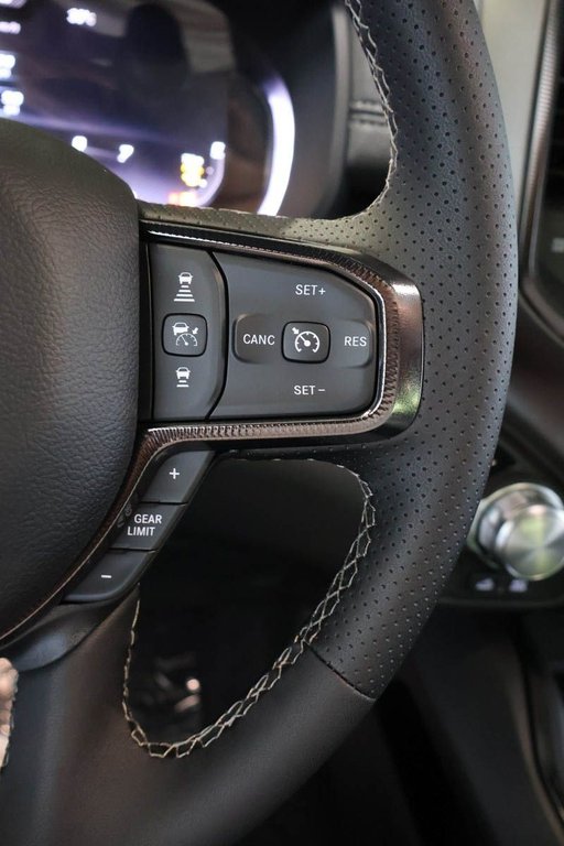 2026 Ram 1500 REBEL in Terrebonne, Quebec - 14 - w1024h768px