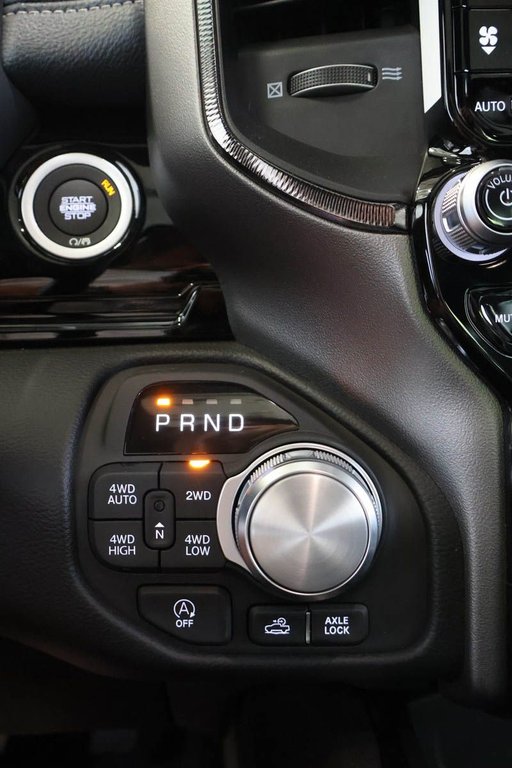 2026 Ram 1500 REBEL in Terrebonne, Quebec - 16 - w1024h768px