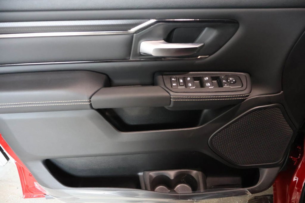 2026 Ram 1500 SPORT in Terrebonne, Quebec - 20 - w1024h768px