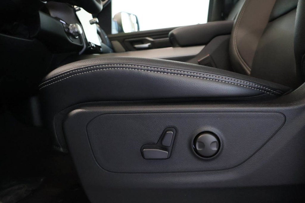 2026 Ram 1500 SPORT in Terrebonne, Quebec - 10 - w1024h768px