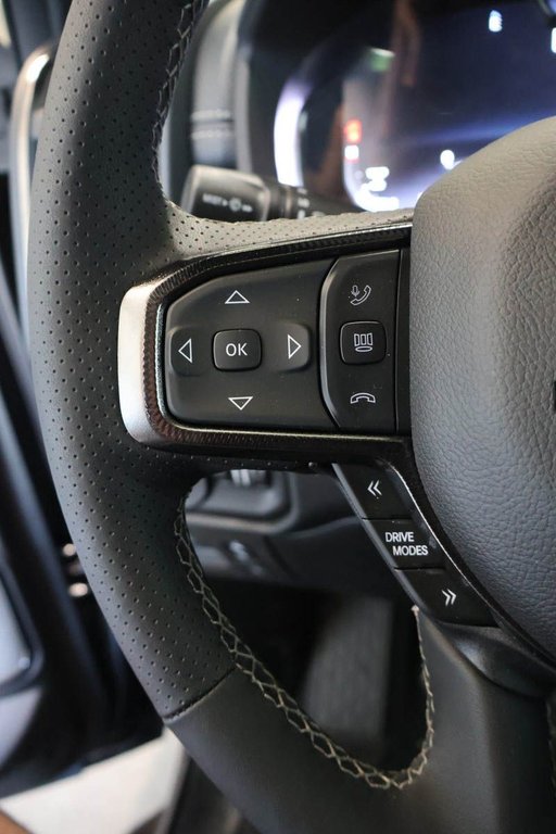 2026 Ram 1500 SPORT in Terrebonne, Quebec - 13 - w1024h768px