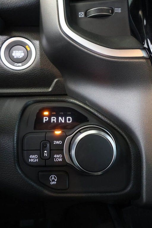 2026 Ram 1500 EXPRESS in Terrebonne, Quebec - 15 - w1024h768px