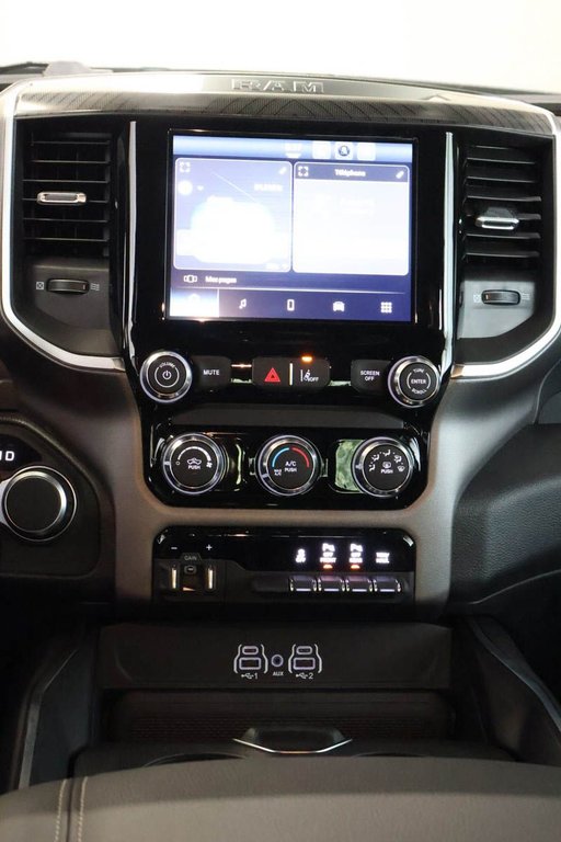 2026 Ram 1500 EXPRESS in Terrebonne, Quebec - 16 - w1024h768px