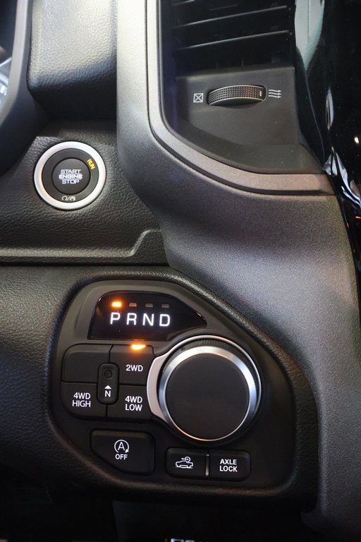 2026 Ram 1500 WARLOCK in Terrebonne, Quebec - 15 - w1024h768px