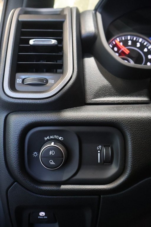 2026 Ram 1500 WARLOCK in Terrebonne, Quebec - 19 - w1024h768px