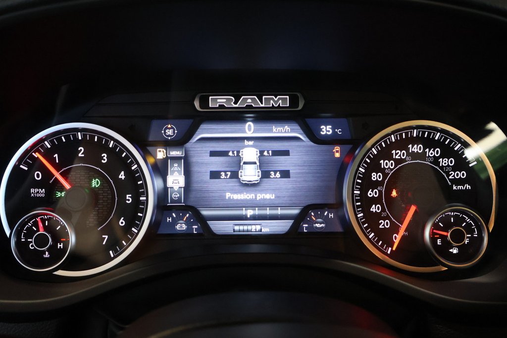 2026 Ram 1500 WARLOCK in Terrebonne, Quebec - 14 - w1024h768px