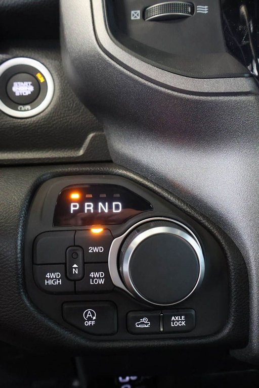 2026 Ram 1500 WARLOCK in Terrebonne, Quebec - 15 - w1024h768px