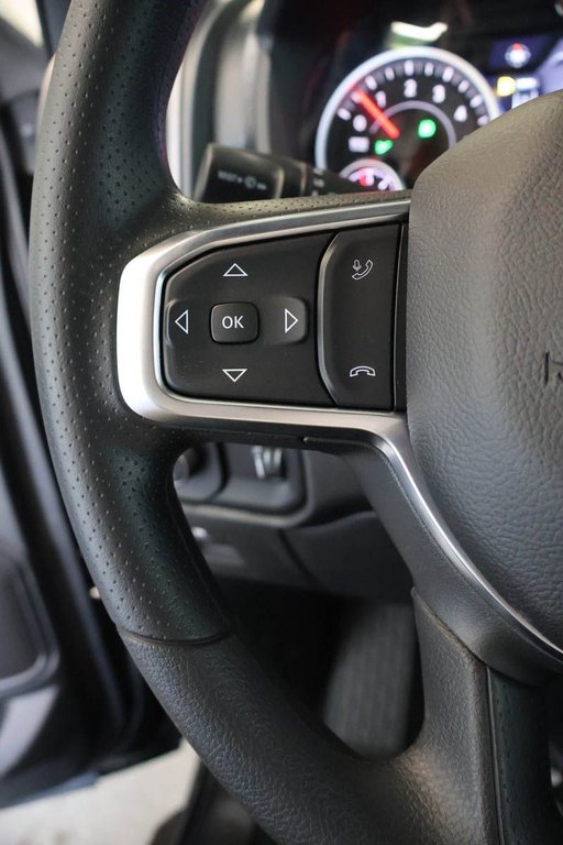 2026 Ram 1500 WARLOCK in Terrebonne, Quebec - 12 - w1024h768px