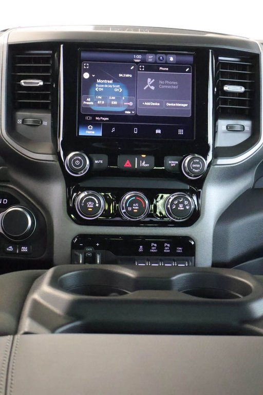 2026 Ram 1500 WARLOCK in Terrebonne, Quebec - 16 - w1024h768px