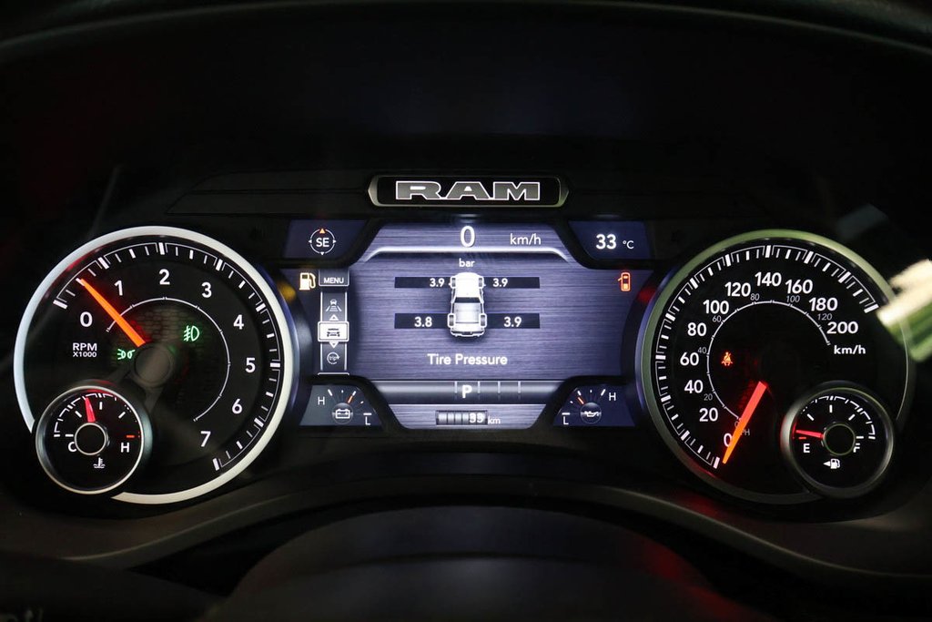 2026 Ram 1500 WARLOCK in Terrebonne, Quebec - 14 - w1024h768px